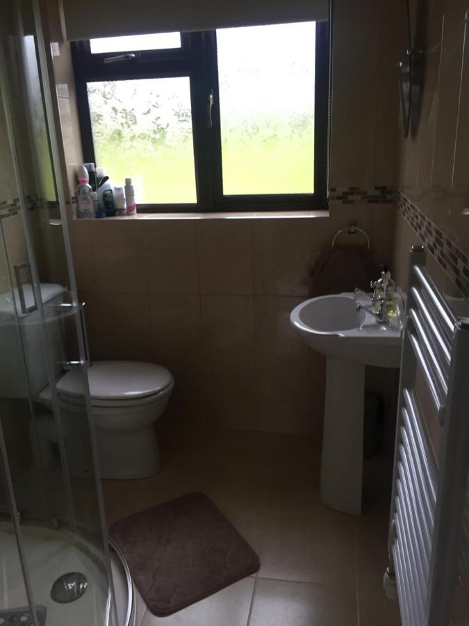 Kits Lodge Crover Cavan Bagian luar foto