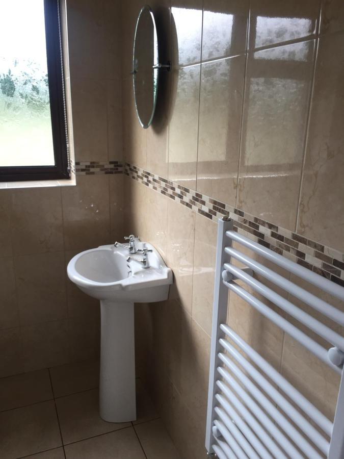 Kits Lodge Crover Cavan Bagian luar foto